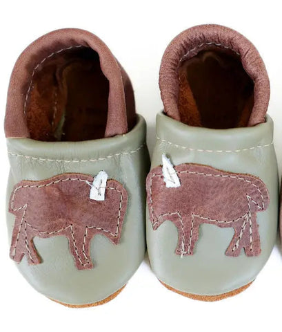 Shoes with Designs - Bison on Lichen