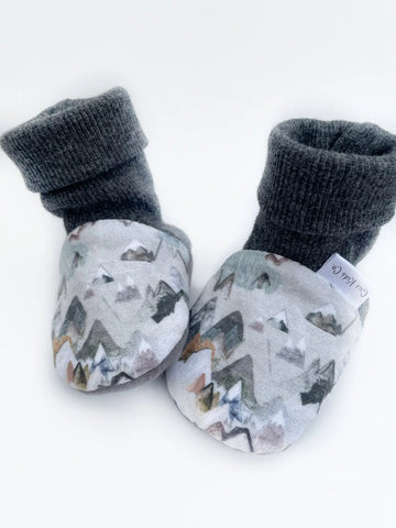 Earthy Baby Booties