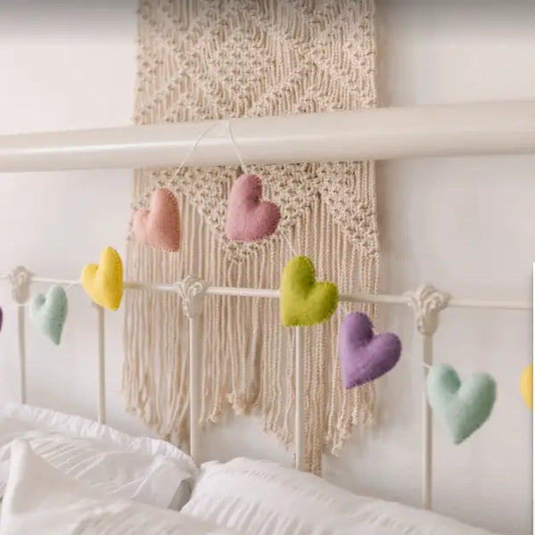 Pastel Hearts Garland