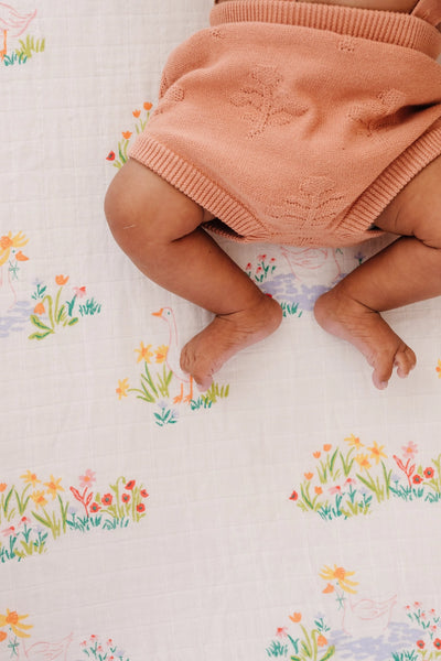 Garden Goose Crib Sheet