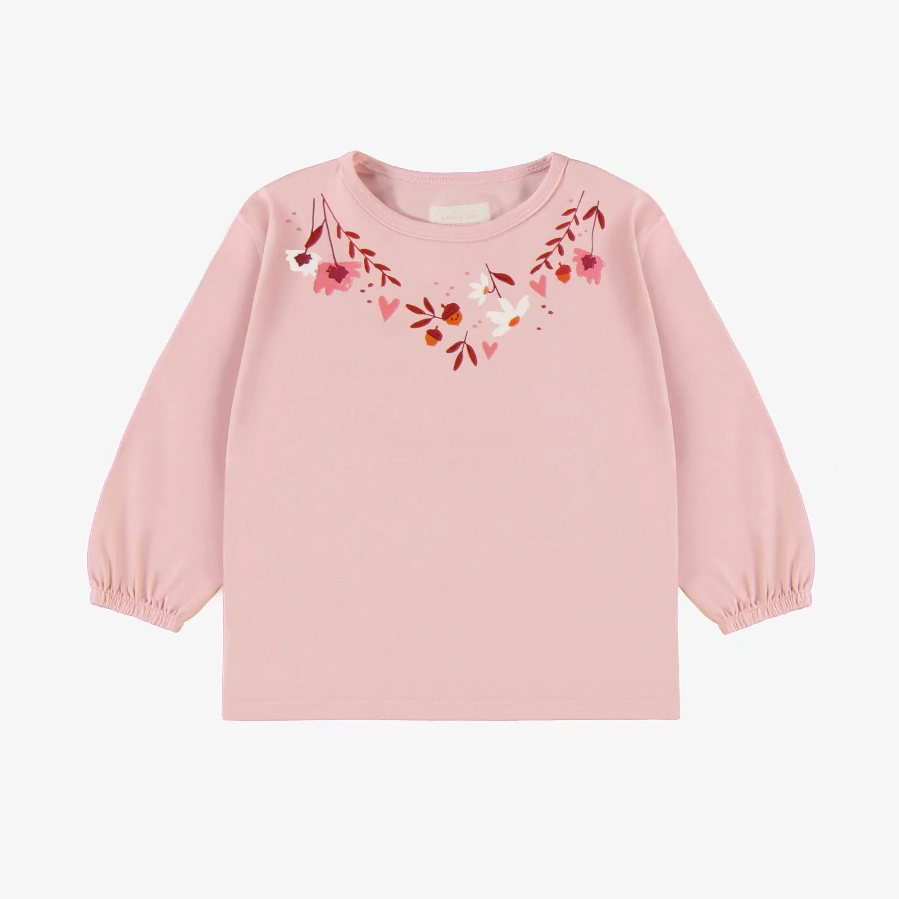 Long-sleeved light pink t-shirt