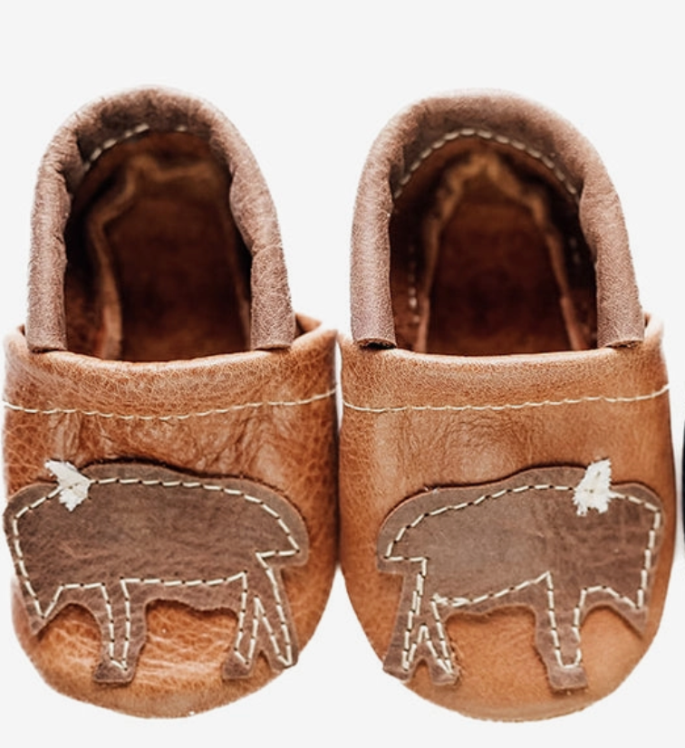 Shoes with Designs - Bison on Saddle