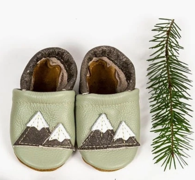 Shoes with Designs - Tea Green Mtns