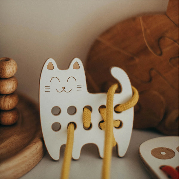 Small Cat, Wooden Lacing Toy