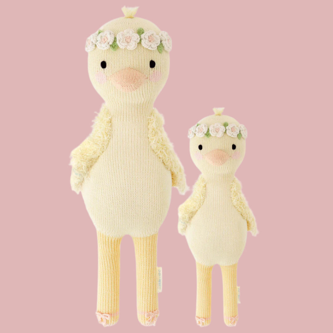 Flora the duckling (ivory)